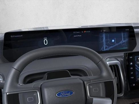 New 2025 Ford Expedition Platinum w/ Platinum Ultimate Package image 13