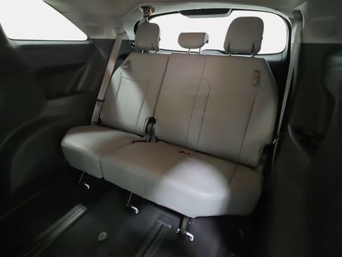 Certified 2025 Toyota Sienna XLE w/ XLE Plus Package AWD/4WD image 31