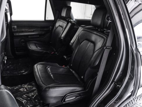 Used 2020 Ford Expedition Limited w/ Equipment Group 301A AWD/4WD image 38
