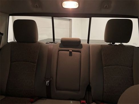 Used 2016 RAM 1500 Big Horn image 21