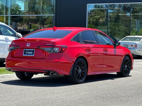Used 2025 Honda Civic Sport image 3