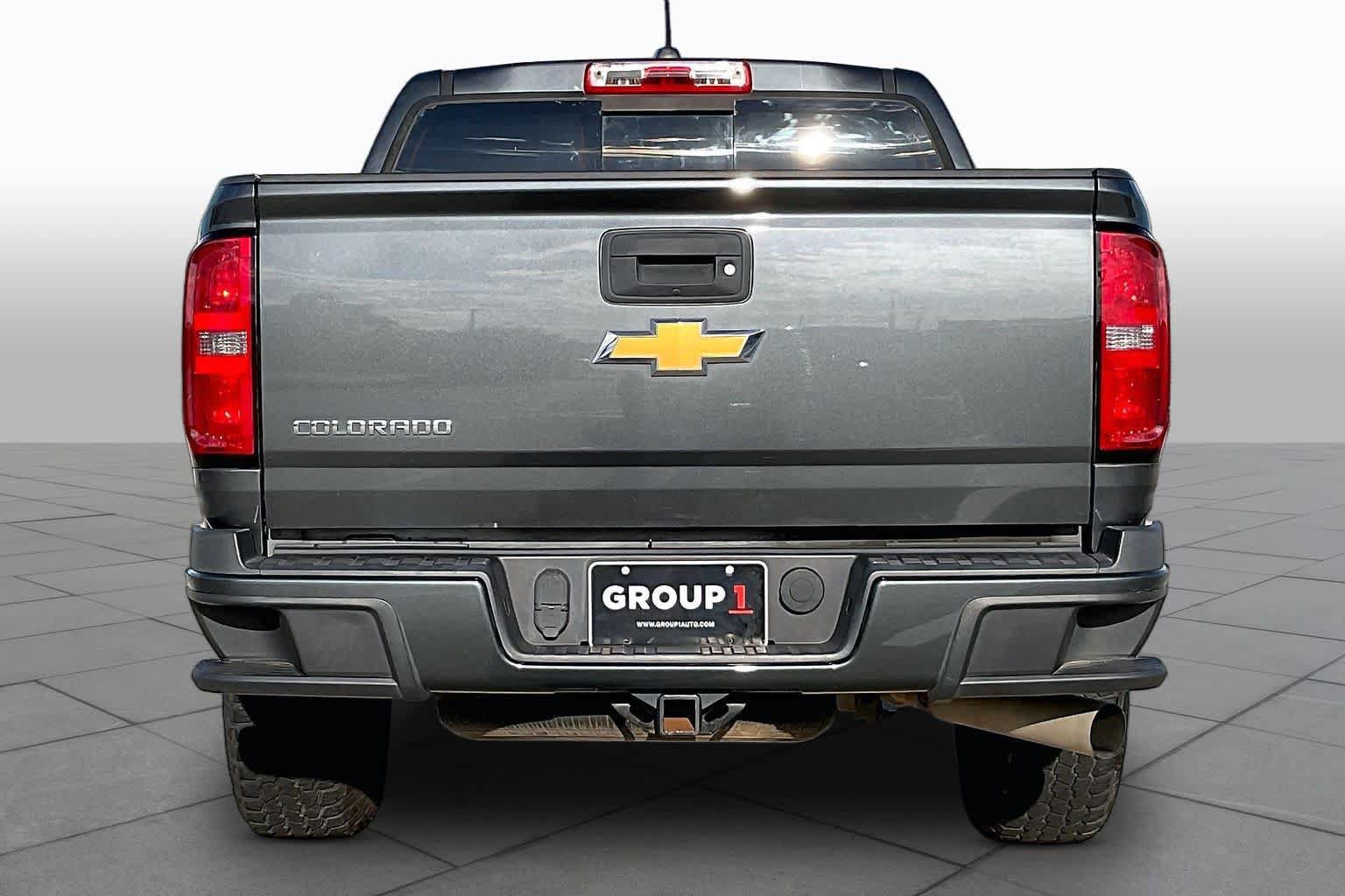 Used 2016 Chevrolet Colorado Z71 AWD/4WD image 5