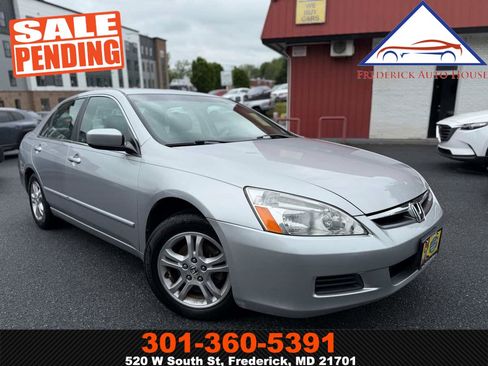 Used 2006 Honda Accord SE image 1