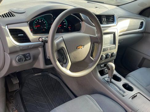 Used 2016 Chevrolet Traverse LS image 14