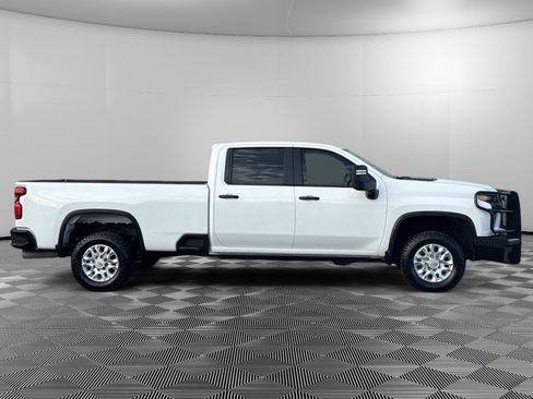 Used 2023 Chevrolet Silverado 2500 W/T w/ WT Fleet Convenience Package image 3