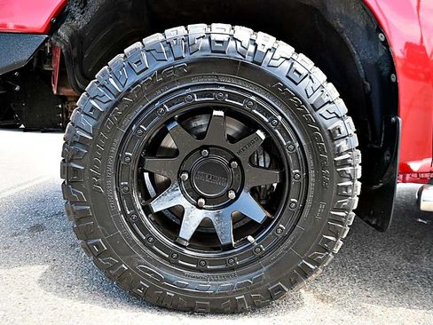 Used 2013 Toyota Tundra 2WD Double Cab w/ Tow Pkg image 9
