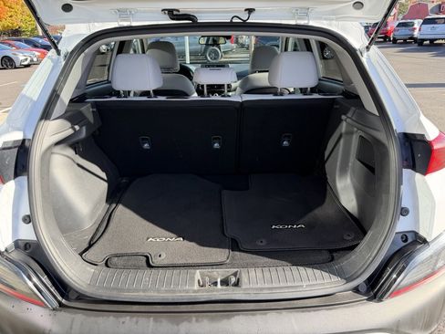Used 2023 Hyundai Kona SEL w/ Cargo Package image 10