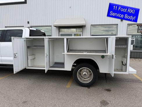 Used 2024 Ford F550 4x4 Crew Cab Super Duty w/ XLT Value Package image 2