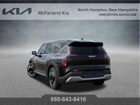 New 2026 Kia EV9 Wind AWD/4WD image 4