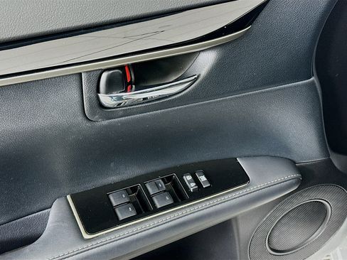 Used 2017 Lexus ES 350 image 15