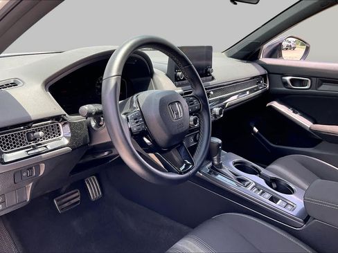 Used 2023 Honda Civic Sport image 16