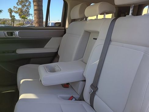 New 2026 Hyundai Santa Fe SE image 12