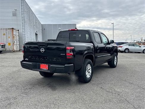 New 2026 Nissan Frontier S image 4