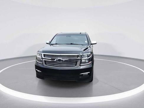 Used 2017 Chevrolet Tahoe Premier AWD/4WD image 3