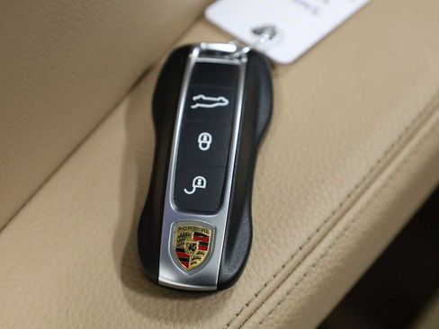 Used 2019 Porsche Cayenne AWD/4WD image 43