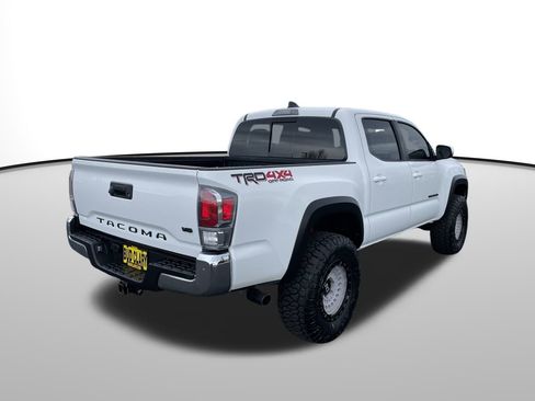 Certified 2023 Toyota Tacoma TRD Off-Road w/ Black Out Package (TMS) image 3