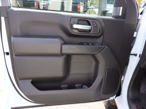 New 2026 Chevrolet Silverado 2500 Custom w/ Custom Value Package AWD/4WD image 4