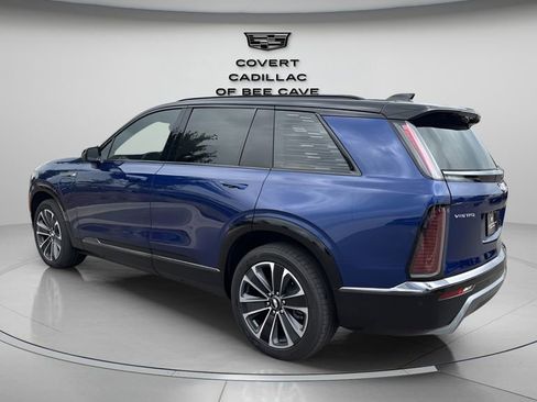 New 2026 Cadillac Vistiq Sport w/ LPO, Floor Liner Package image 7