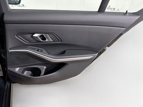 Used 2025 BMW 330i xDrive 330i xDrive image 31