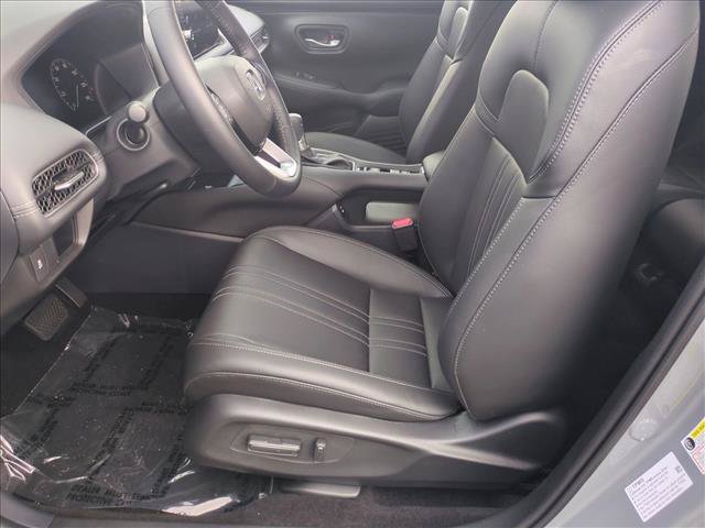Used 2027 Honda HR-V EX-L image 16