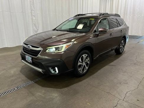 Used 2020 Subaru Outback Limited AWD/4WD image 8