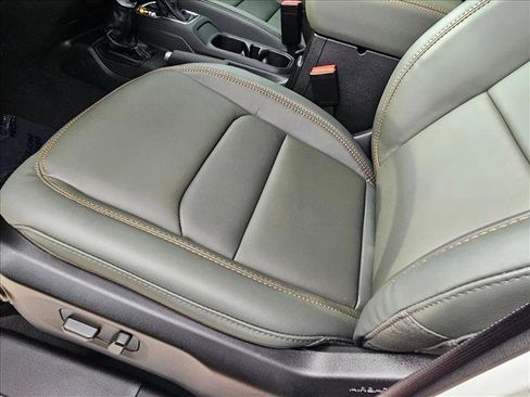 New 2025 Jeep Gladiator Mojave w/ Convenience Group image 4