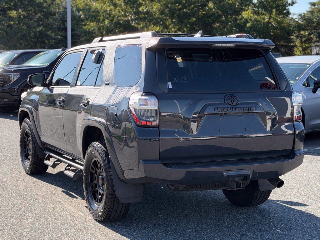 Used 2024 Toyota 4Runner SR5 Premium w/ Moonroof Package AWD/4WD image 3