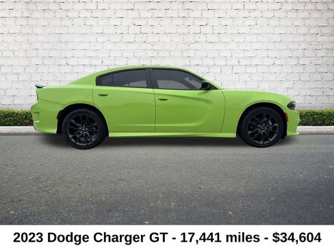 Used 2023 Dodge Charger GT w/ Plus Group image 2
