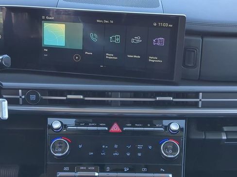 New 2025 Hyundai Santa Fe SEL image 17