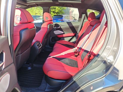 Used 2025 Acura RDX A-Spec image 11