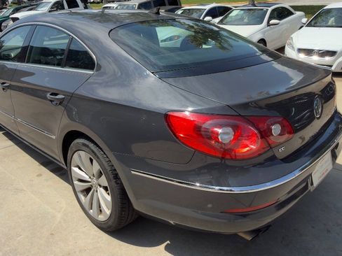 Used 2012 Volkswagen CC Sport FWD image 18