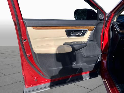 Used 2018 Honda CR-V Touring image 22