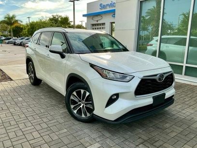 Used 2020 Toyota Highlander XLE