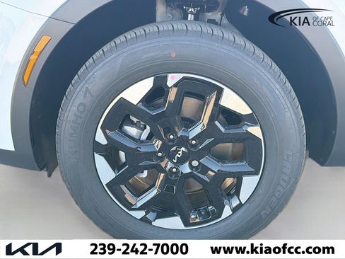 New 2026 Kia Sorento S AWD/4WD image 39