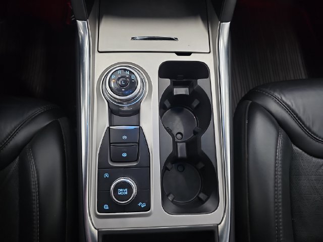 Used 2023 Ford Explorer Platinum w/ Technology Package AWD/4WD image 23