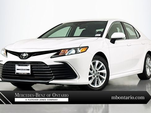Used 2023 Toyota Camry LE FWD image 1