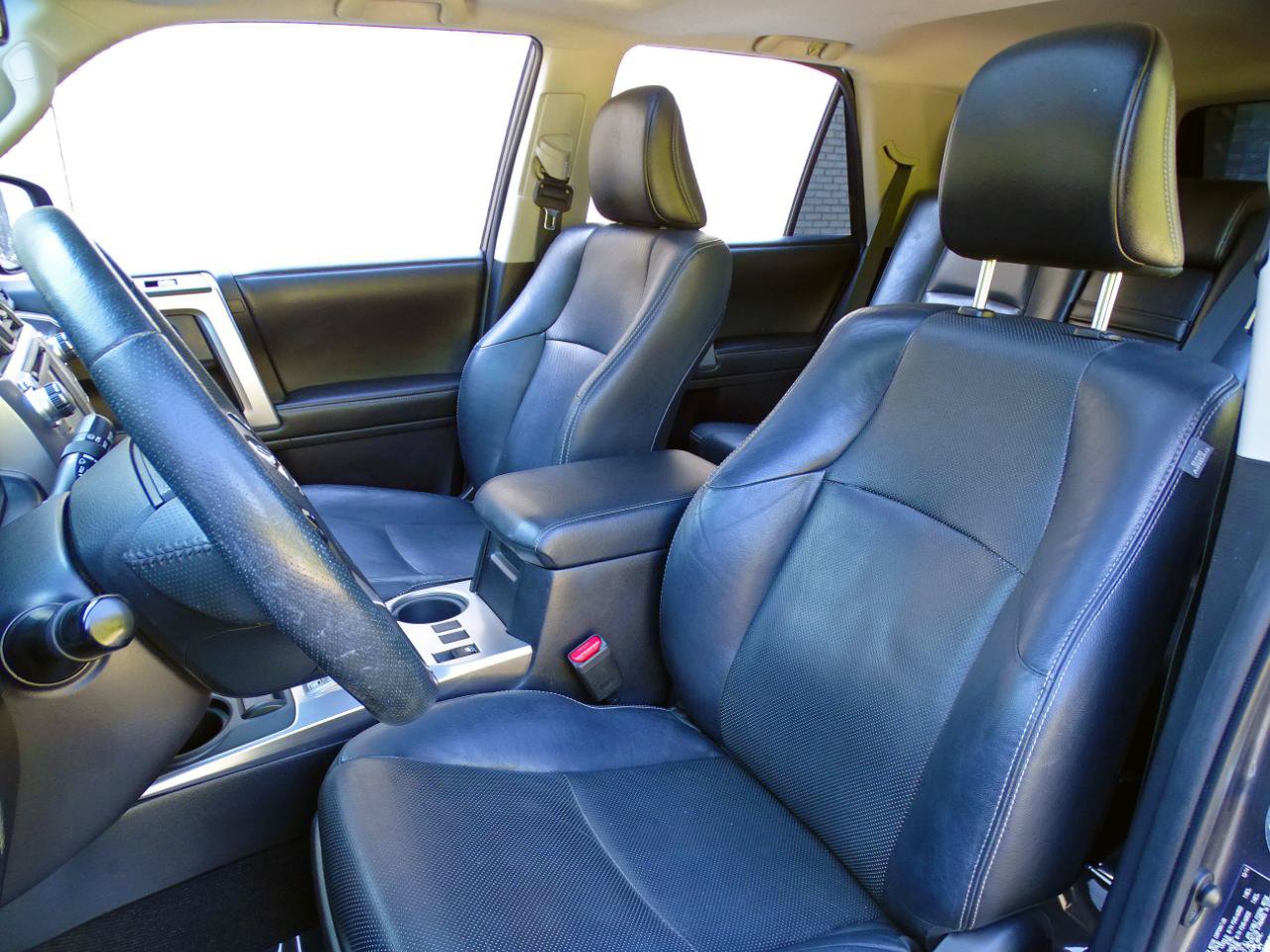 Used 2015 Toyota 4Runner Limited AWD/4WD image 11