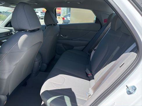New 2026 Hyundai Elantra Sport FWD image 12