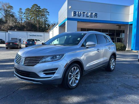 Used 2017 Lincoln MKC Select w/ Select Plus Package image 1