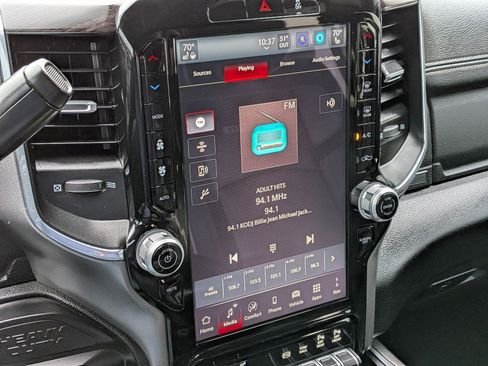 Used 2025 RAM 2500 Laramie image 20