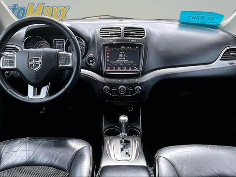 Used 2018 Dodge Journey Crossroad AWD/4WD image 7