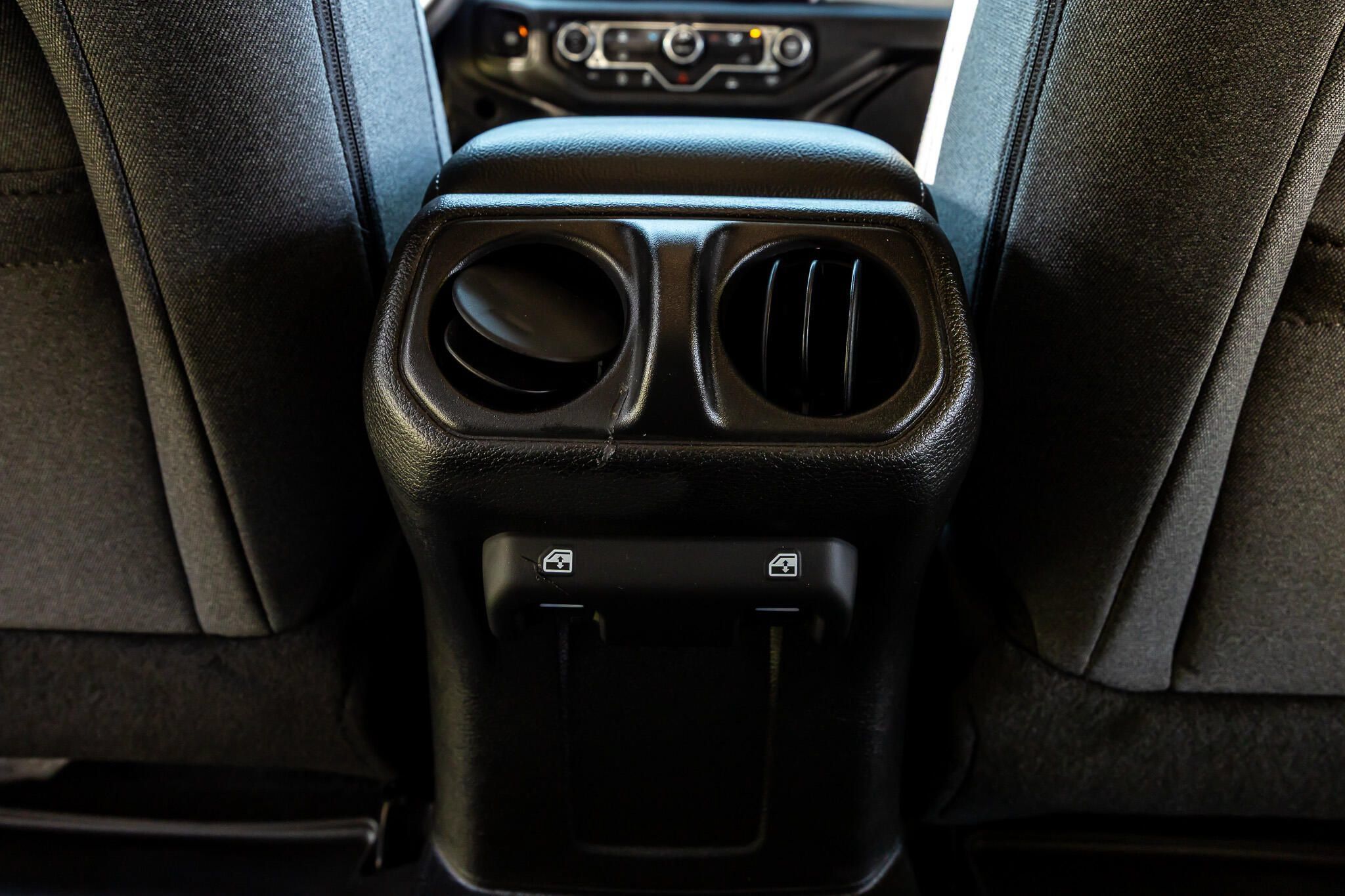 Used 2025 Jeep Gladiator Sport AWD/4WD image 32