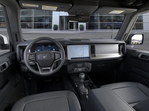 New 2026 Ford Bronco Outer Banks image 9