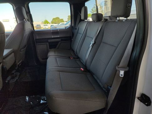 Used 2018 Ford F150 XLT w/ Equipment Group 302A Luxury AWD/4WD image 18