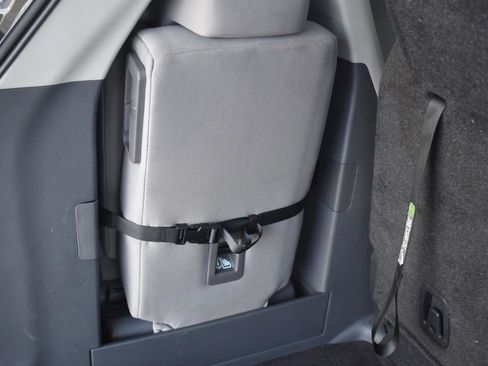 Used 2024 Toyota Sienna LE image 15