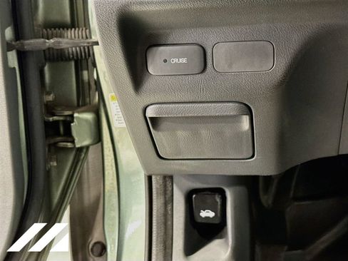 Used 2004 Honda Element EX image 10