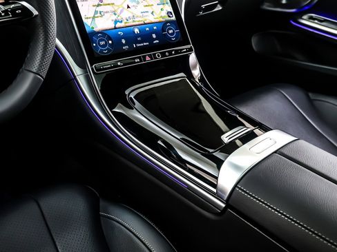 New 2026 Mercedes-Benz CLE 300 4MATIC Coupe image 6