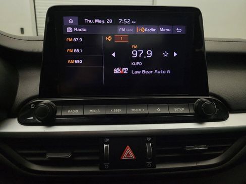 Used 2024 Kia Forte LXS w/ LXS Technology Package FWD image 25
