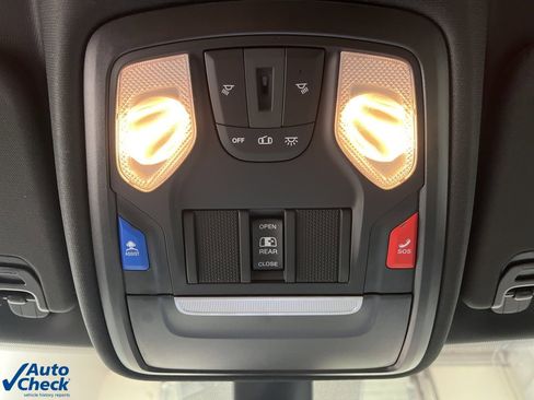 Used 2023 RAM 1500 Big Horn image 28