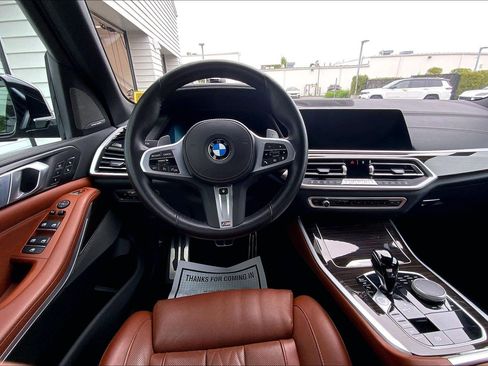 Certified 2023 BMW X5 xDrive40i w/ M Sport Package AWD/4WD image 11